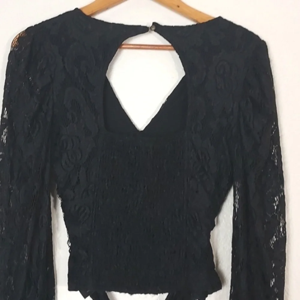 By Anthropologie Balloon-Sleeve Lace Wrap Blouse Black Small